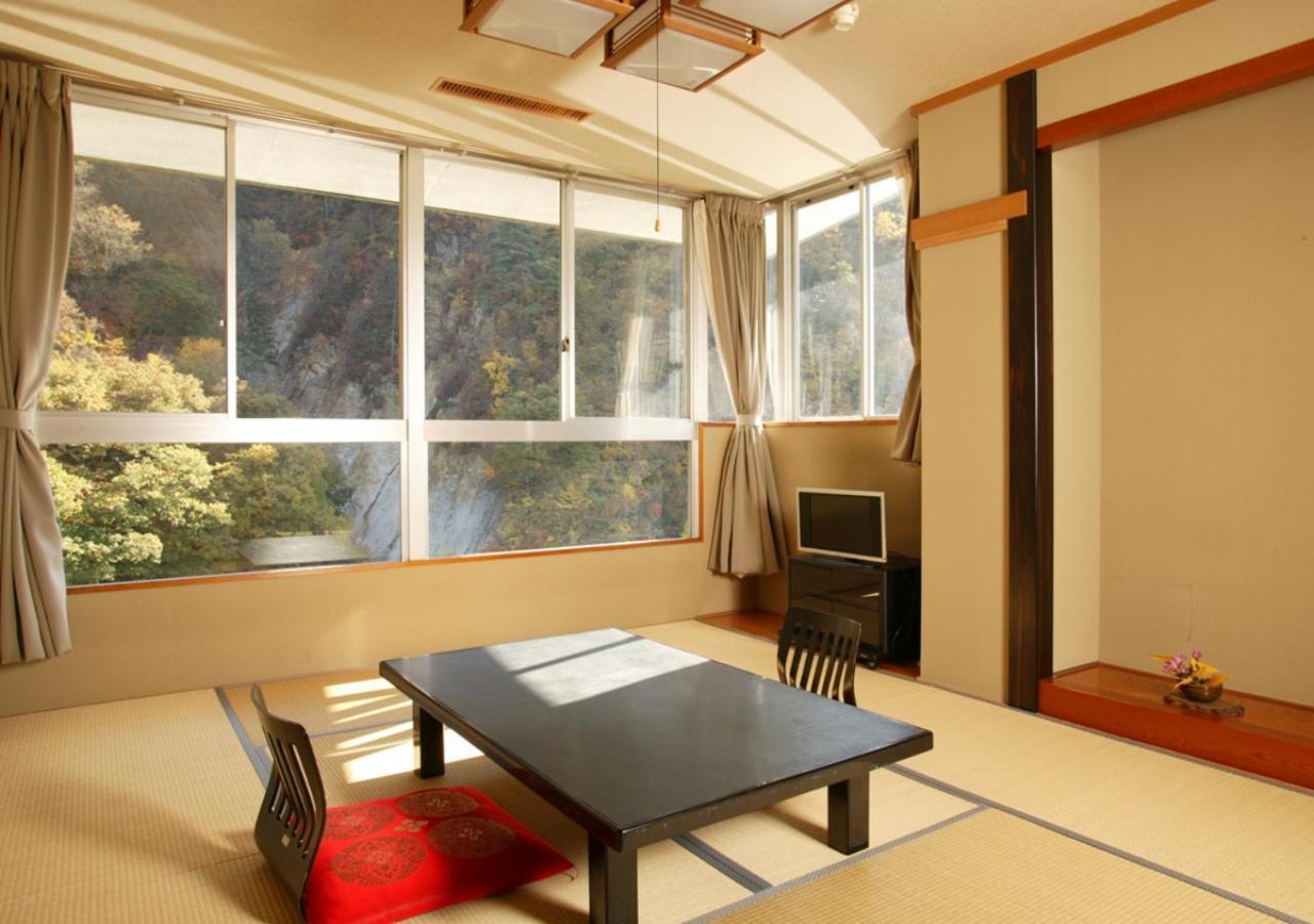 Itoen Hotel Oze Oigami Sanrakuso Numata  Екстериор снимка